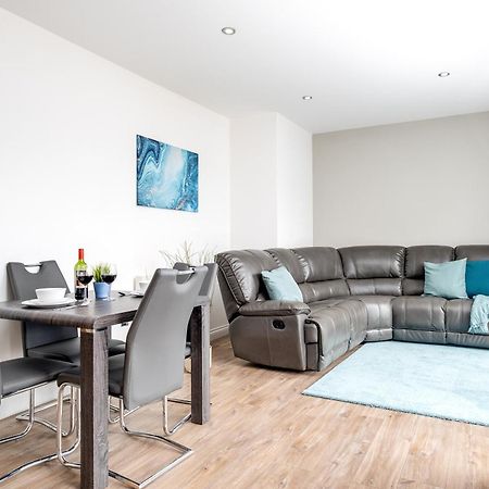 Pluxa Blue Sapphire Luxury Stay Free Parking Free Wifi - Walk Everywhere, Travel, Biz, Leisure Birmingham Eksteriør bilde